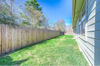 220 Kellyn Court, Conroe, TX 77306 - Photo 23