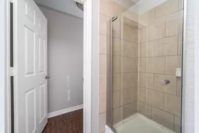 220 Kellyn Court, Conroe, TX 77306 - Photo 13