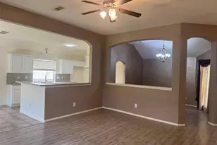 12918 Stratford Mill Ln, Sugar Land, TX 77498 - Photo 5