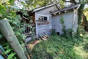 1426 S Austin St, Sherman, TX 75090 - Photo 3