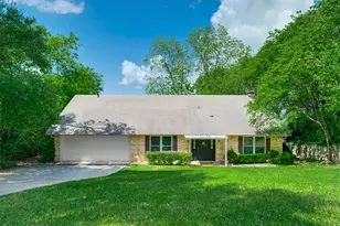 23340 3 Points Dr, Berryville, TX 75763 - Photo 5