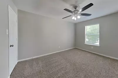 19034 Village Maple Court, Houston, TX 77084 - Photo 9