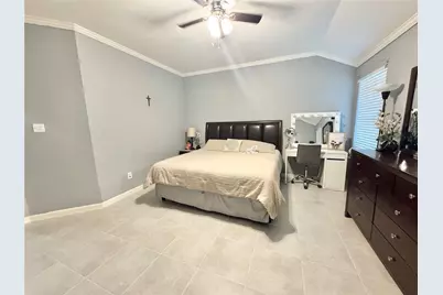 12411 Meadow Frost Lane, Houston, TX 77044 - Photo 15