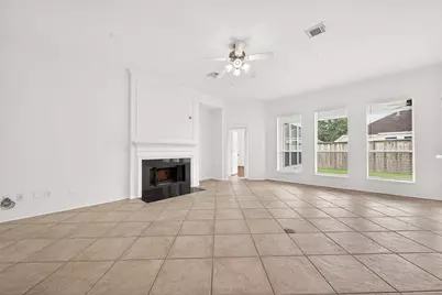 2223 Ridgefield Park Lane, Richmond, TX 77469 - Photo 7