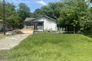 1702 Williams St, Lufkin, TX 75904 - Photo 1