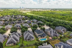 8109 Threadtail St, Conroe, TX 77385 - Photo 29