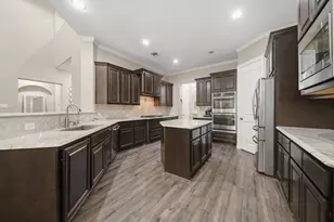 11 Marino Dr, Missouri City, TX 77459 - Photo 9