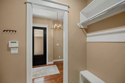 2108 N Memorial Way, Houston, TX 77007 - Photo 5