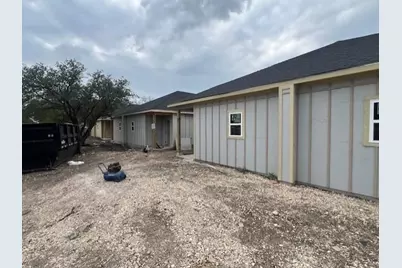 1719 El Monte Boulevard, San Antonio, TX 78201 - Photo 1