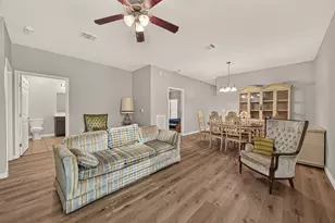 5726 Southwind St, Houston, TX 77033 - Photo 5