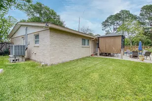 1405 Delabrook Ct, Seabrook, TX 77586 - Photo 25
