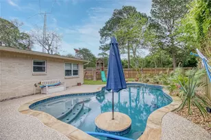 1405 Delabrook Ct, Seabrook, TX 77586 - Photo 19