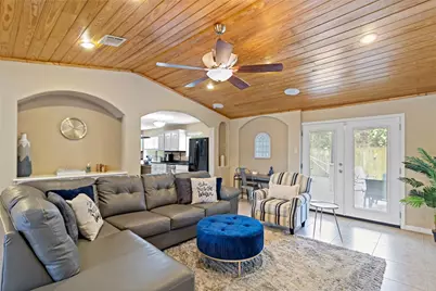 1405 Delabrook Court, Seabrook, TX 77586 - Photo 5