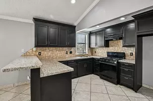 1409 Fairbanks St, Houston, TX 77009 - Photo 15