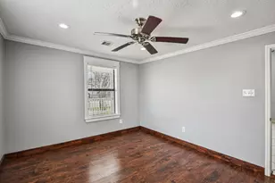 1409 Fairbanks St, Houston, TX 77009 - Photo 25