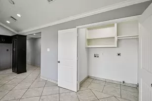 1409 Fairbanks St, Houston, TX 77009 - Photo 21