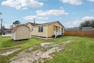 1409 Fairbanks St, Houston, TX 77009 - Photo 37