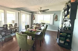 325 Carolcrest Ln, Livingston, TX 77351 - Photo 5