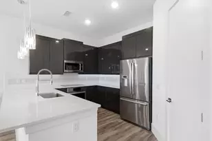 199 Waterpoint Ct, Conroe, TX 77356 - Photo 9