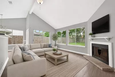 7222 Londres Drive, Houston, TX 77083 - Photo 13