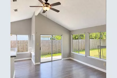 7222 Londres Drive, Houston, TX 77083 - Photo 11
