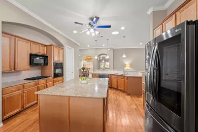 15246 Scenic Woodland Drive, Conroe, TX 77384 - Photo 19