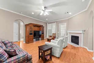 15246 Scenic Woodland Dr, Conroe, TX 77384 - Photo 13