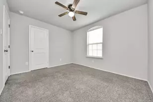 8302 Rose Petals Ln, Rosharon, TX 77583 - Photo 23