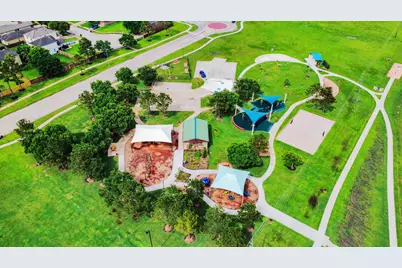 8302 Rose Petals Lane, Rosharon, TX 77583 - Photo 31