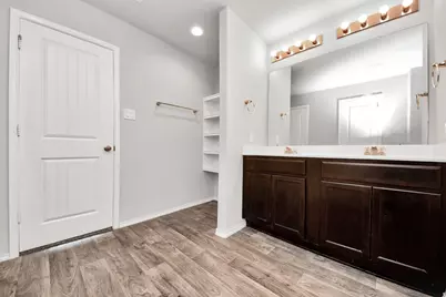 8302 Rose Petals Lane, Rosharon, TX 77583 - Photo 19
