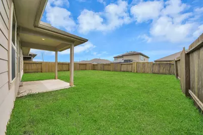 8302 Rose Petals Lane, Rosharon, TX 77583 - Photo 27