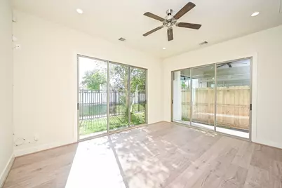 1106 Fuschia Road, Houston, TX 77055 - Photo 19