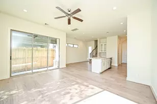 1106 Fuschia Rd, Houston, TX 77055 - Photo 21