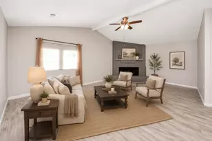 8622 Valley Meadow Dr, Houston, TX 77078 - Photo 3