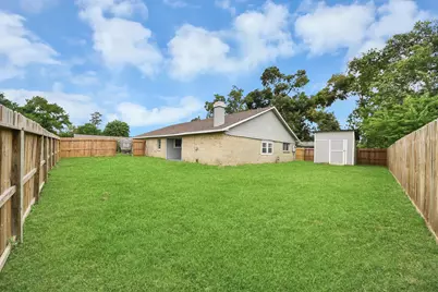 8622 Valley Meadow Drive, Houston, TX 77078 - Photo 25