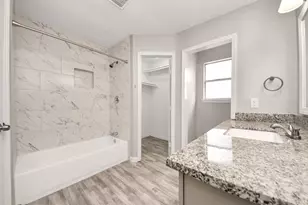 8622 Valley Meadow Dr, Houston, TX 77078 - Photo 27