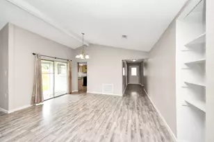 8622 Valley Meadow Dr, Houston, TX 77078 - Photo 7