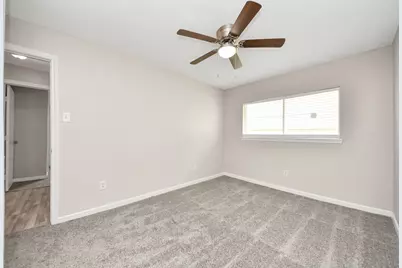 8622 Valley Meadow Drive, Houston, TX 77078 - Photo 25