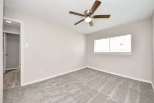 8622 Valley Meadow Dr, Houston, TX 77078 - Photo 25