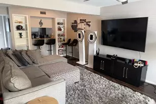 6111 Beverly Hill St, Houston, TX 77057 - Photo 7
