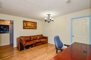 1927 Dormstom Ln, Houston, TX 77088 - Photo 5