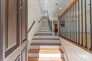 36 Waterway Ct, The Woodlands, TX 77380 - Photo 3