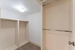 36 Waterway Ct, The Woodlands, TX 77380 - Photo 5