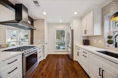 57 Fire Flicker Place, The Woodlands, TX 77381 - Photo 11