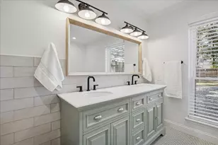 57 Fire Flicker Pl, The Woodlands, TX 77381 - Photo 17