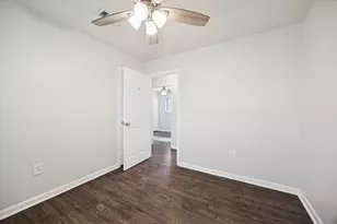 4307 Fairwood St, Pasadena, TX 77505 - Photo 7