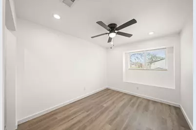 4428 Stanford Court, Houston, TX 77041 - Photo 17