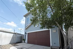 930 McKinney Park Ln, Houston, TX 77003 - Photo 37