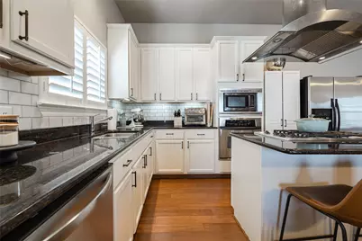 930 McKinney Park Lane, Houston, TX 77003 - Photo 11