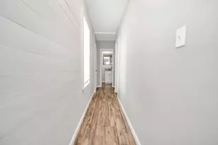 1801 Roosevelt St, Houston, TX 77012 - Photo 3